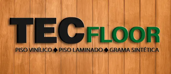 Logotipo da Tecfloor empresa especialista em Piso Vinílico, Laminados e Grama Sintética em Palmas Tocantins com fundo de textura amadeirada.